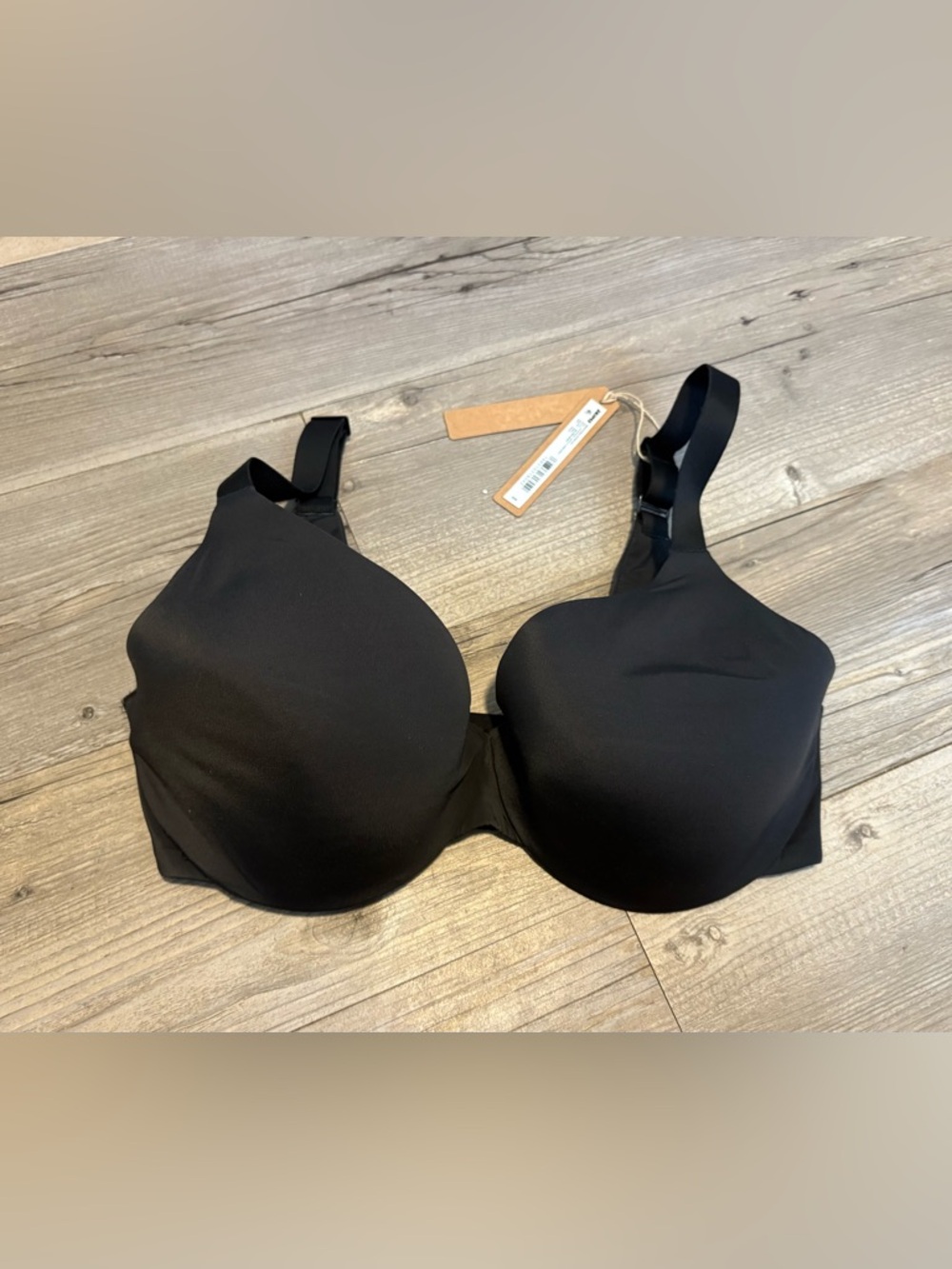 SKIMS Kim Kardashian intimates full coverage bra 32DDD new with tags